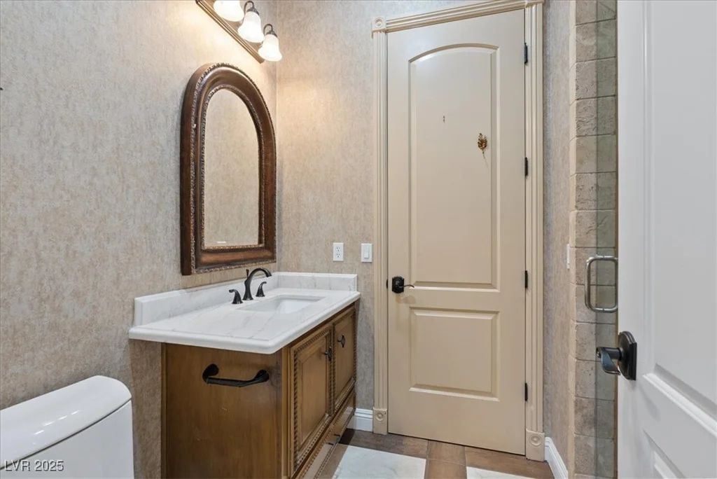 5975 Campbell, Las Vegas, NV 89149