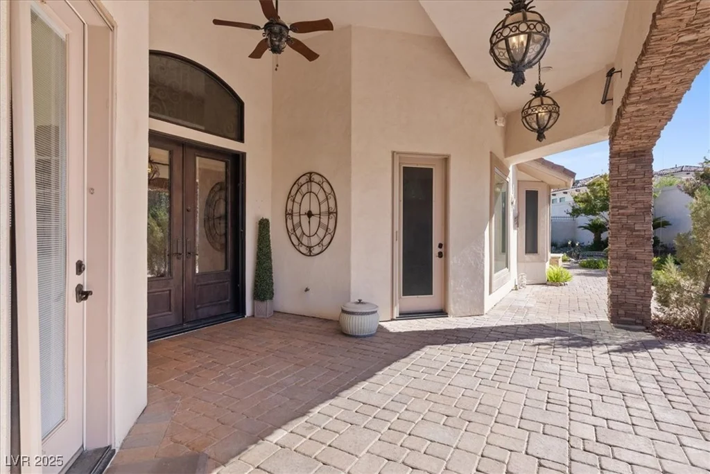 5975 Campbell, Las Vegas, NV 89149