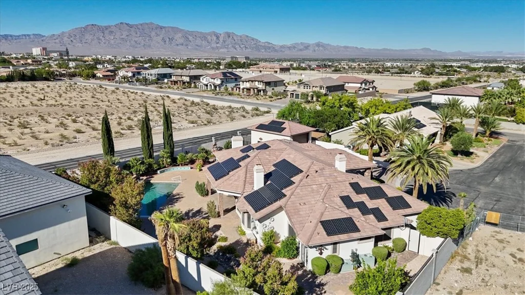 5975 Campbell, Las Vegas, NV 89149