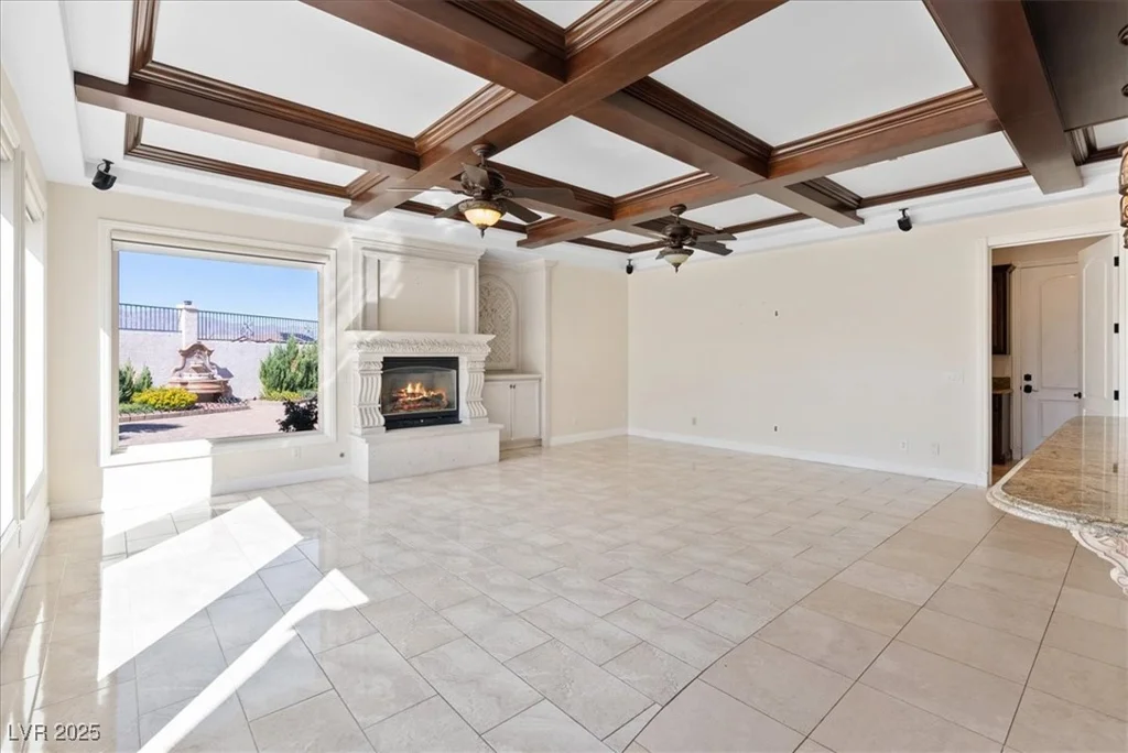 5975 Campbell, Las Vegas, NV 89149