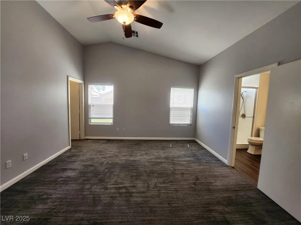 4913 Royal Lake, Las Vegas, NV 89131