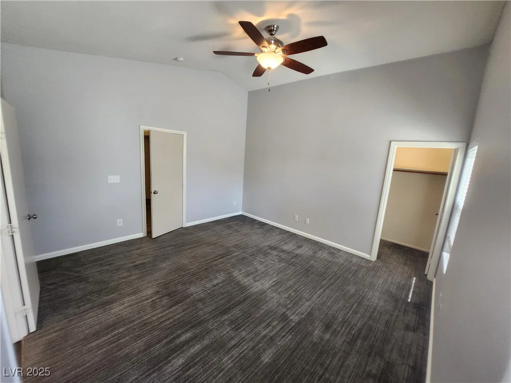 4913 Royal Lake, Las Vegas, NV 89131
