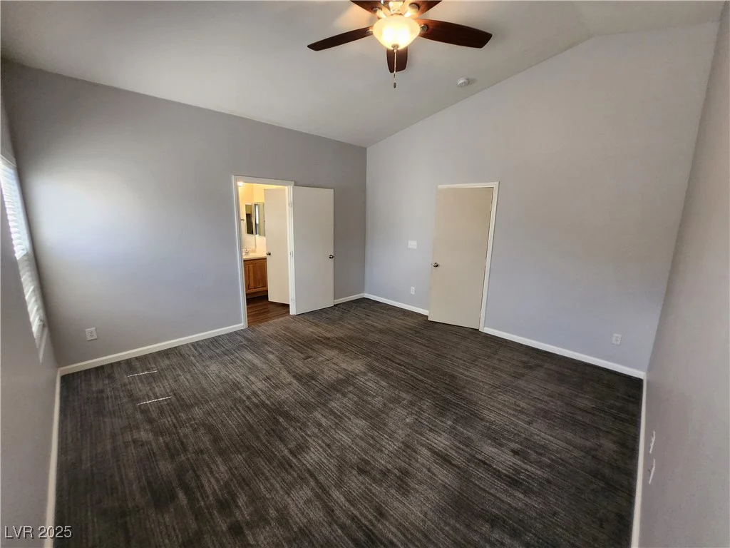4913 Royal Lake, Las Vegas, NV 89131