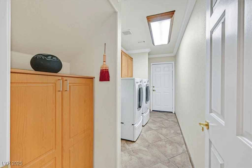 5100 Elm Grove, Las Vegas, NV 89130