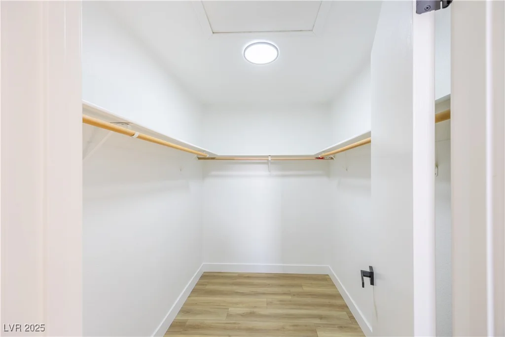 2403 Sexton, North Las Vegas, NV 89031