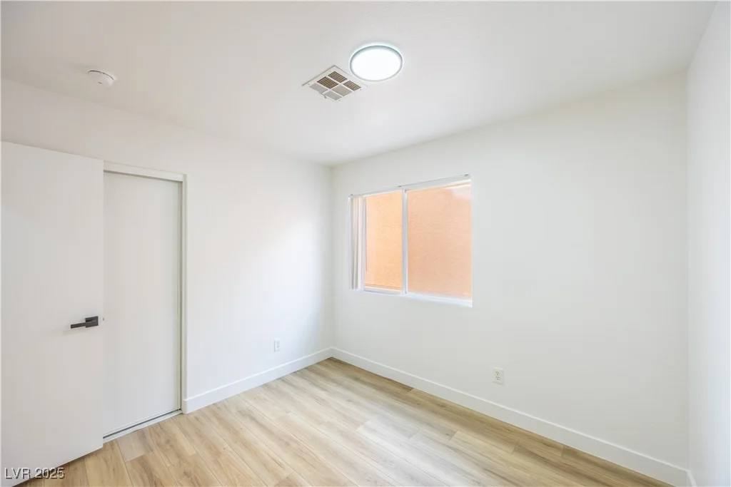 2403 Sexton, North Las Vegas, NV 89031