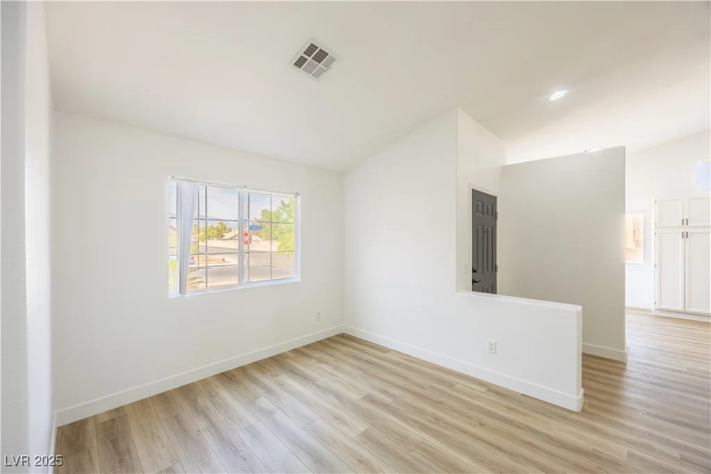 2403 Sexton, North Las Vegas, NV 89031