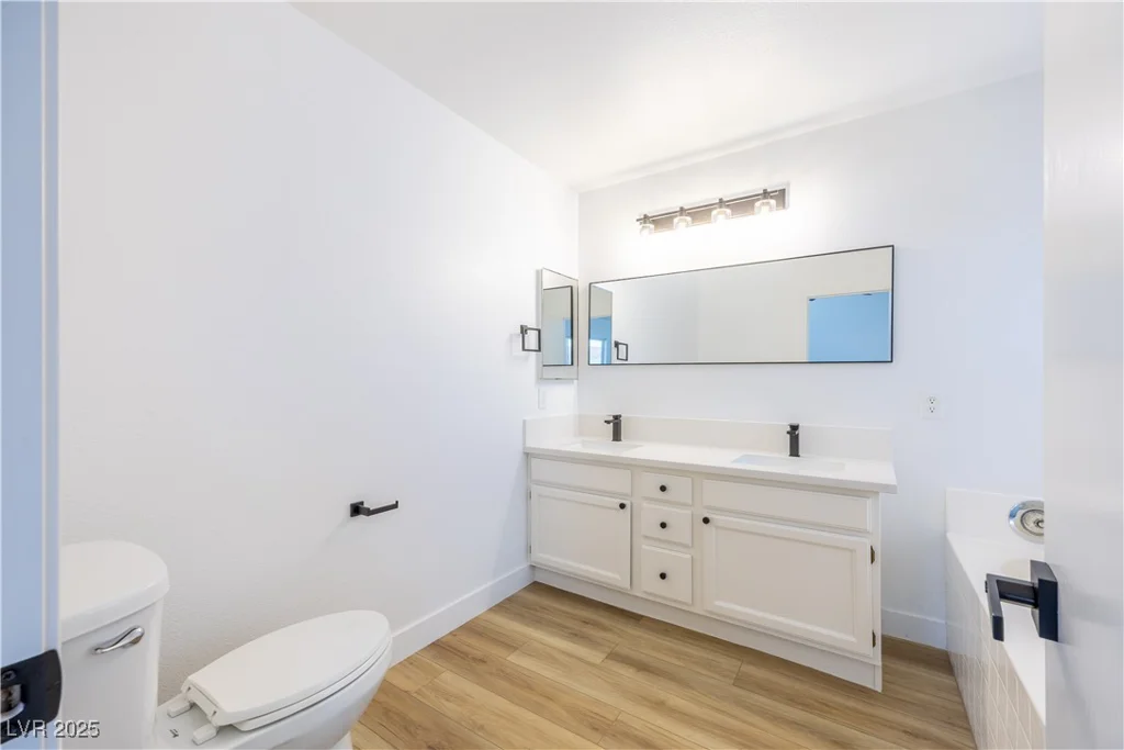 2403 Sexton, North Las Vegas, NV 89031
