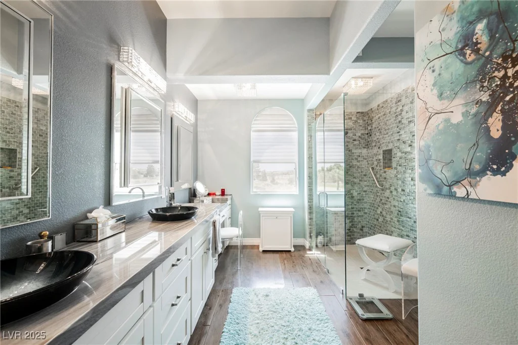9213 Las Manaitas, Las Vegas, NV 89144