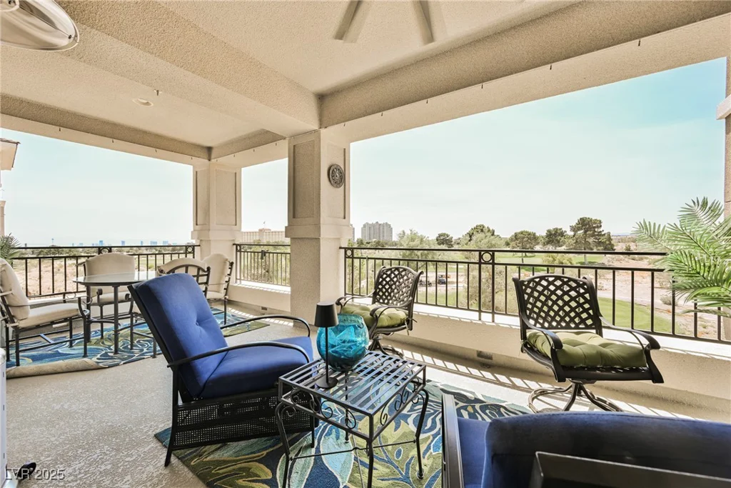 9213 Las Manaitas, Las Vegas, NV 89144