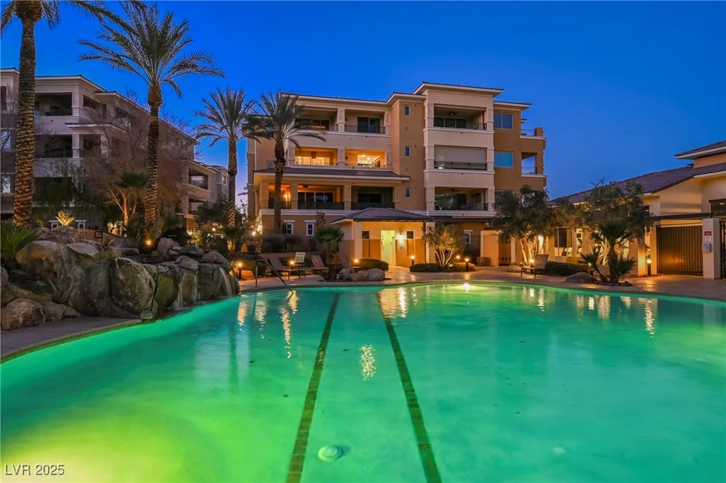 9213 Las Manaitas, Las Vegas, NV 89144