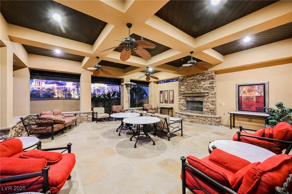 9213 Las Manaitas, Las Vegas, NV 89144