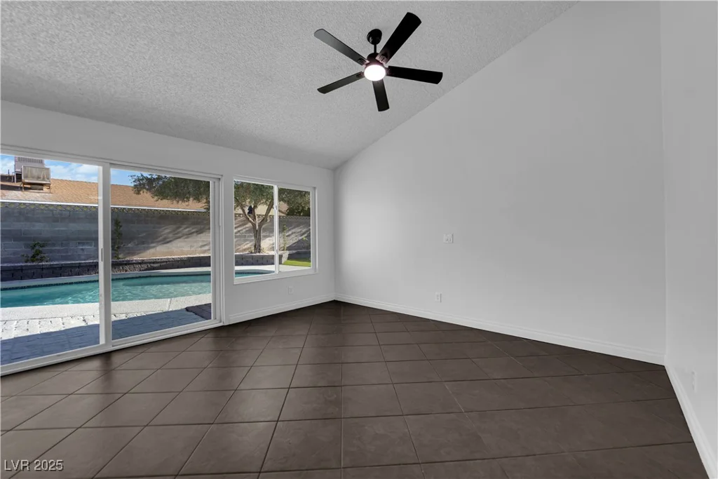 6791 Greengrove, Las Vegas, NV 89103