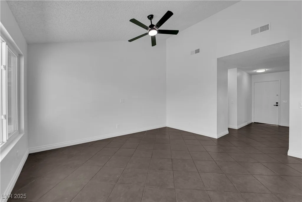 6791 Greengrove, Las Vegas, NV 89103