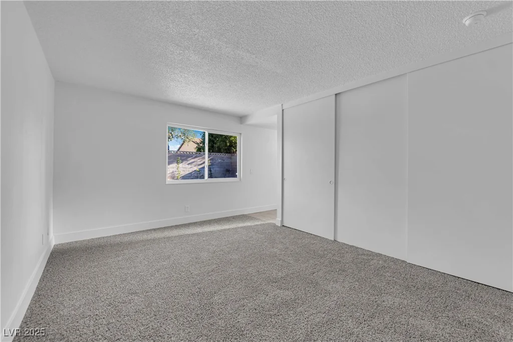 6791 Greengrove, Las Vegas, NV 89103