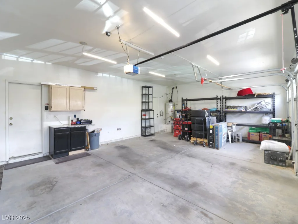 1520 Camarillo, North Las Vegas, NV 89031