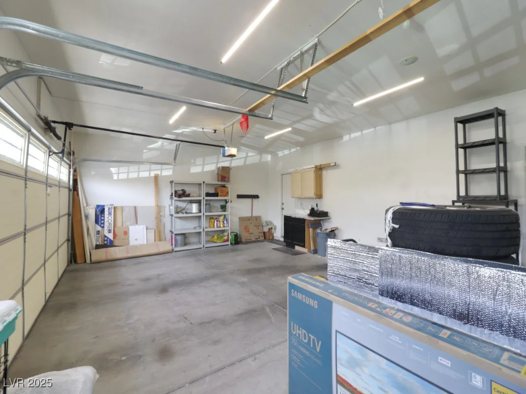 1520 Camarillo, North Las Vegas, NV 89031
