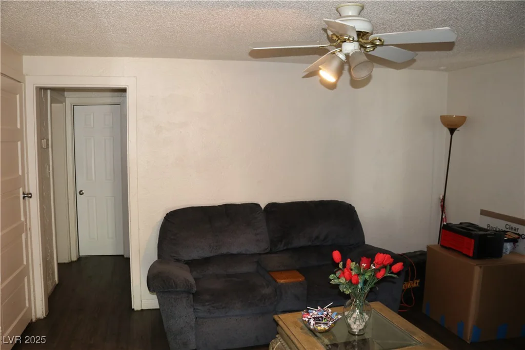 50 27th, Las Vegas, NV 89101
