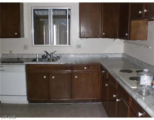 332 Huntly, Las Vegas, NV 89145