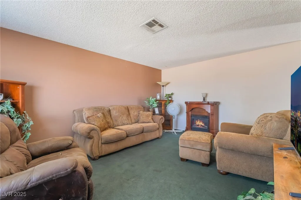204 Cimarron, Henderson, NV 89002