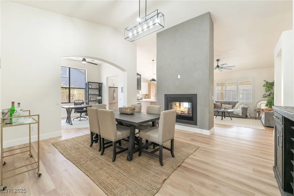 1901 Rolling Dunes, Las Vegas, NV 89117