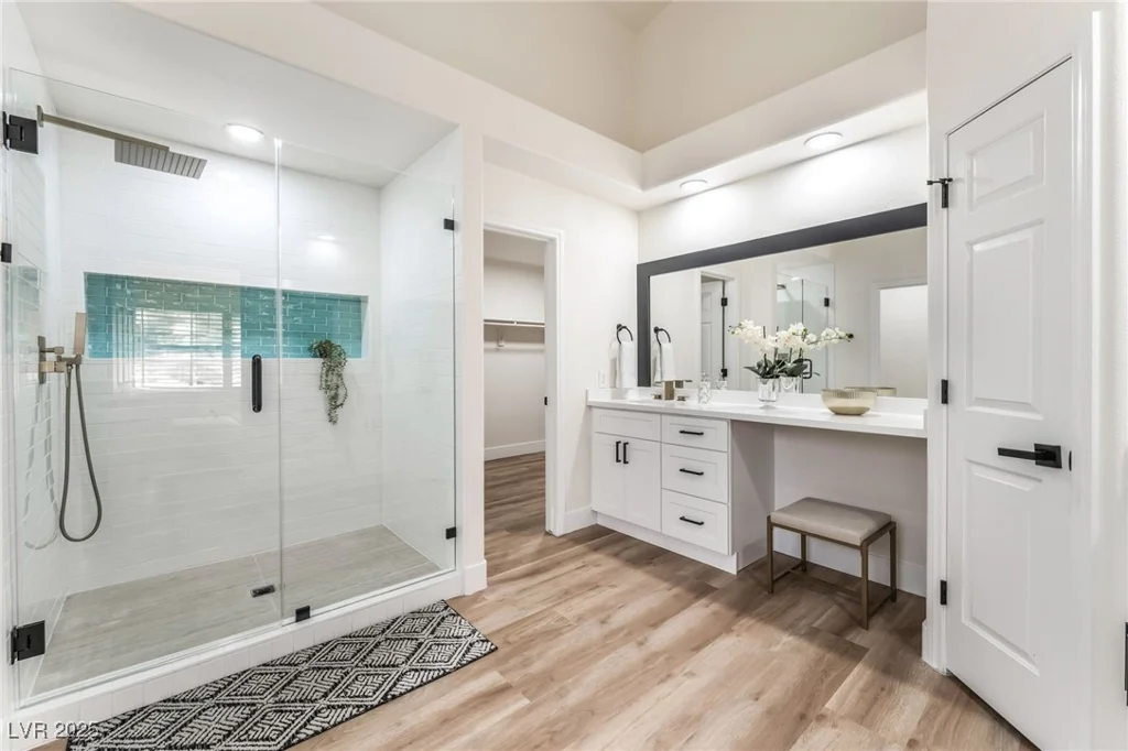 1901 Rolling Dunes, Las Vegas, NV 89117