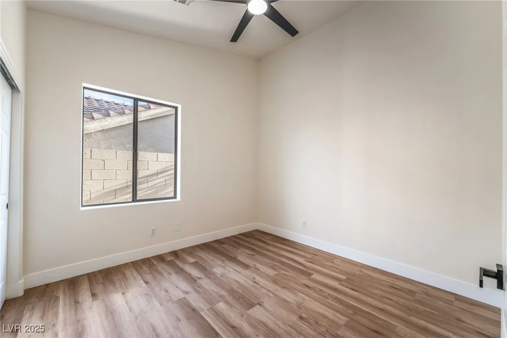 1901 Rolling Dunes, Las Vegas, NV 89117