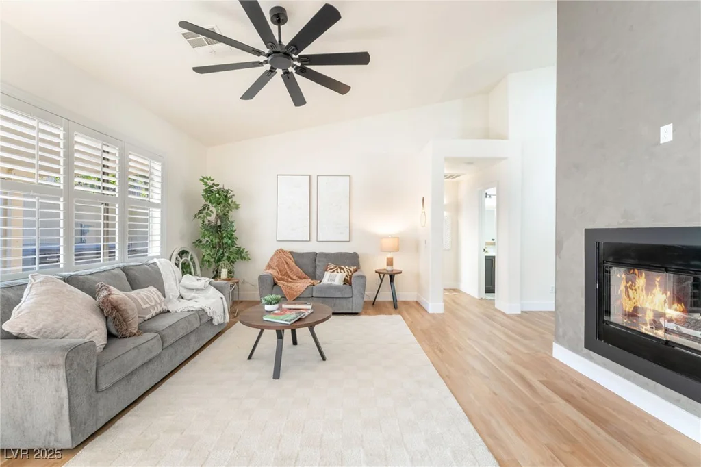 1901 Rolling Dunes, Las Vegas, NV 89117