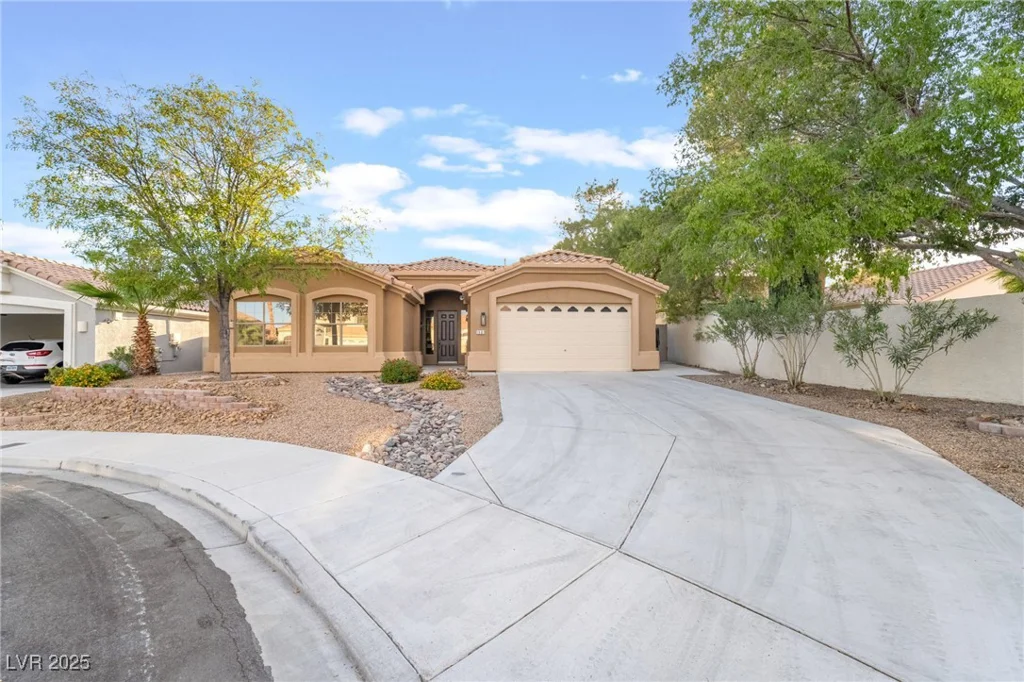 1901 Rolling Dunes, Las Vegas, NV 89117