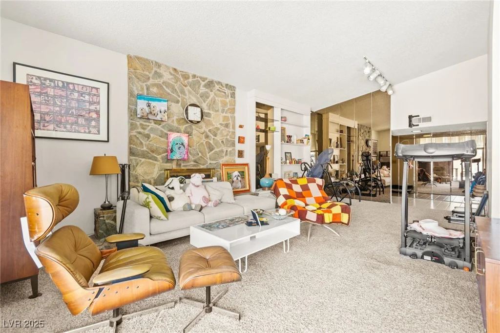 3368 Nahatan, Las Vegas, NV 89169