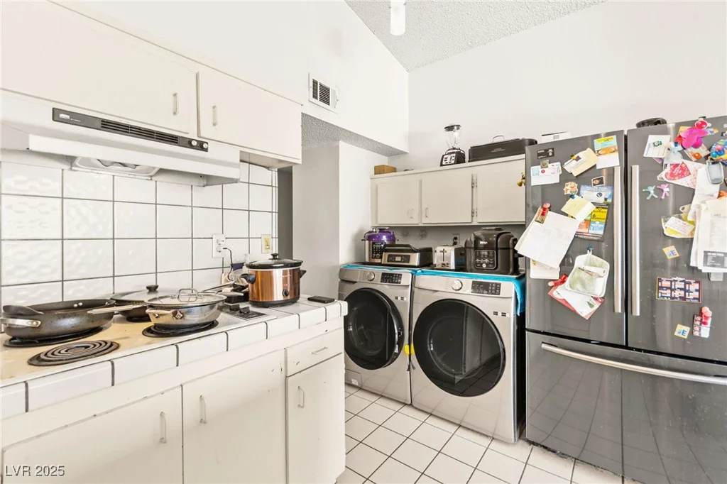 3368 Nahatan, Las Vegas, NV 89169
