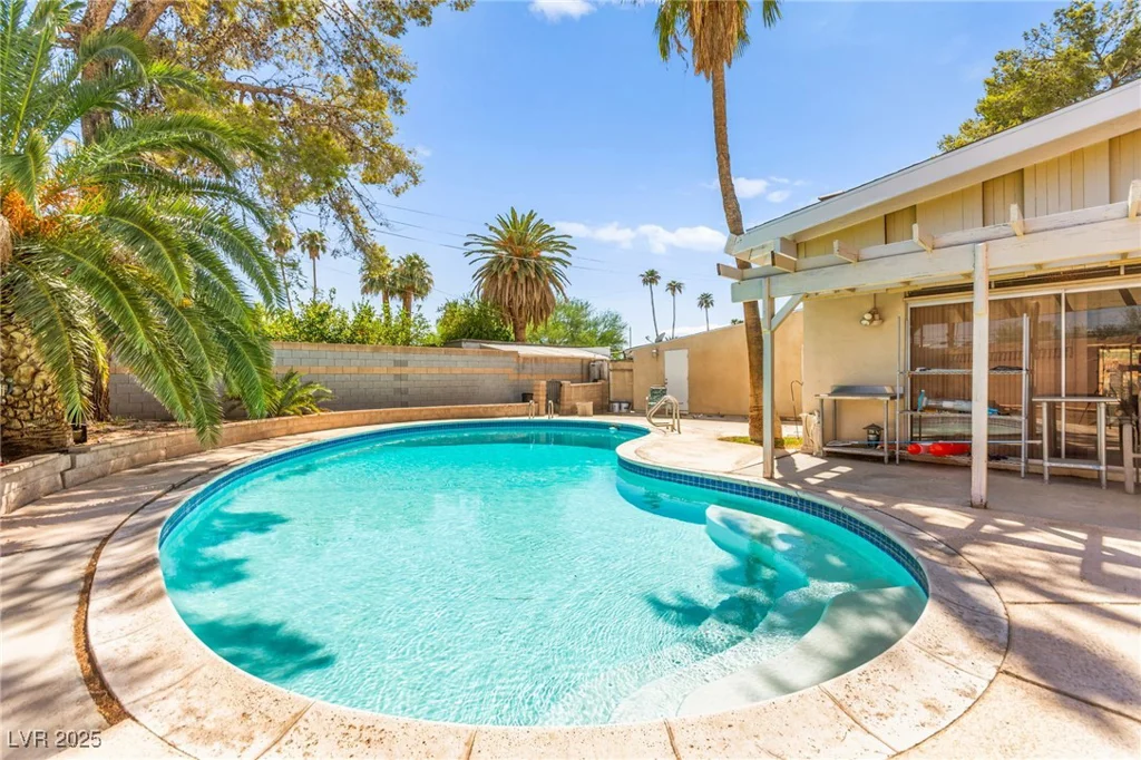 3368 Nahatan, Las Vegas, NV 89169