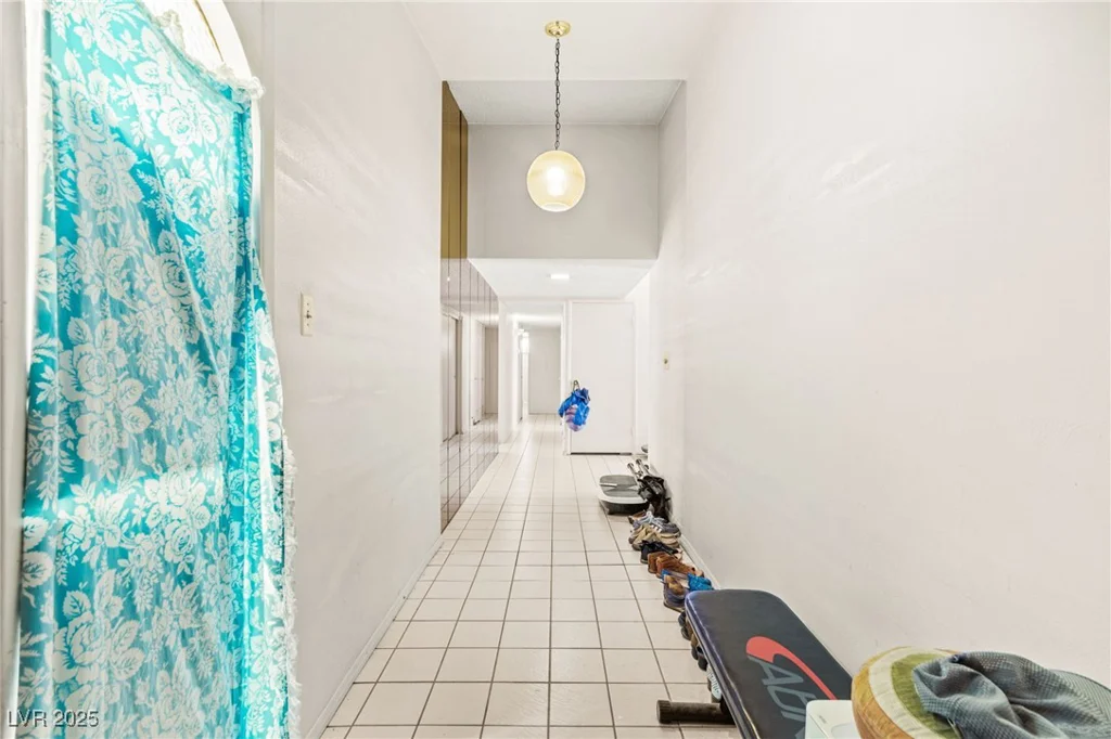 3368 Nahatan, Las Vegas, NV 89169
