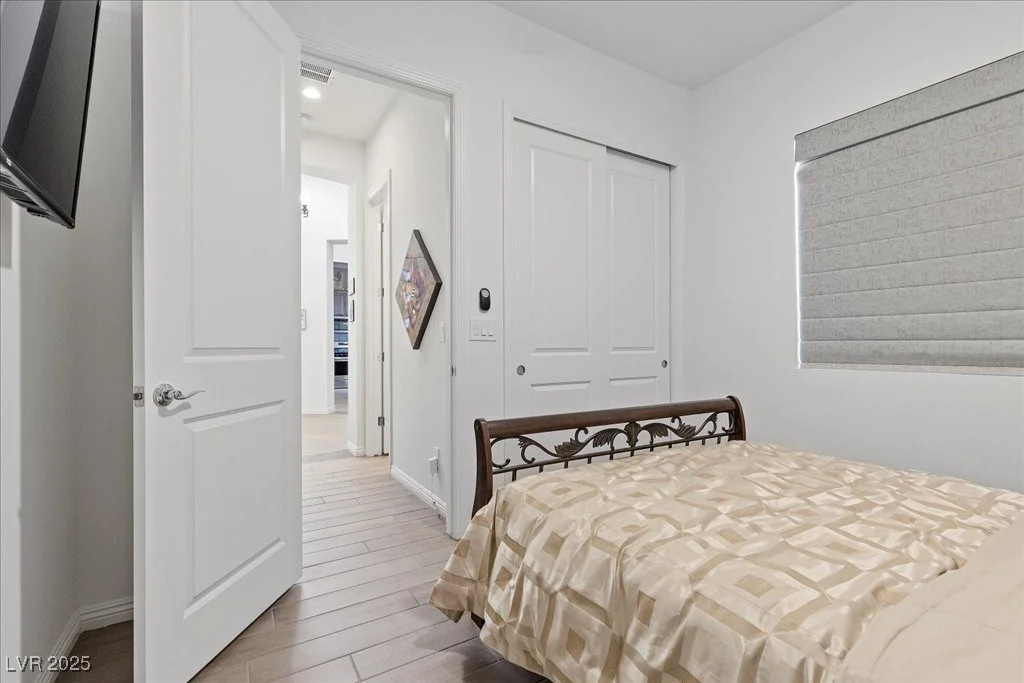 6722 Desert Crimson, Las Vegas, NV 89148