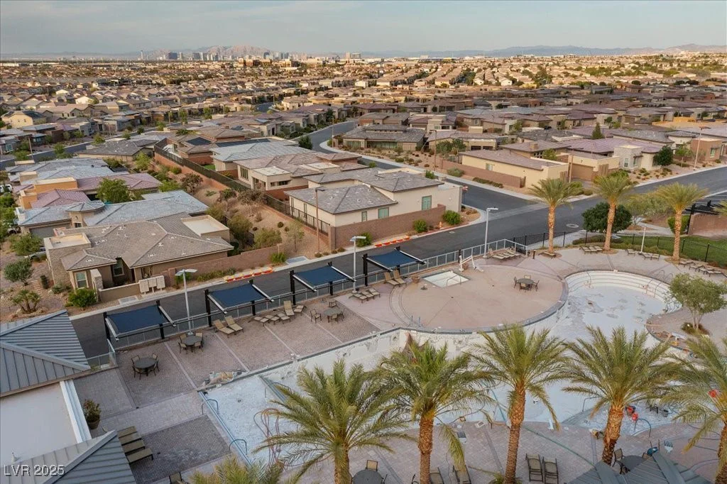 6722 Desert Crimson, Las Vegas, NV 89148