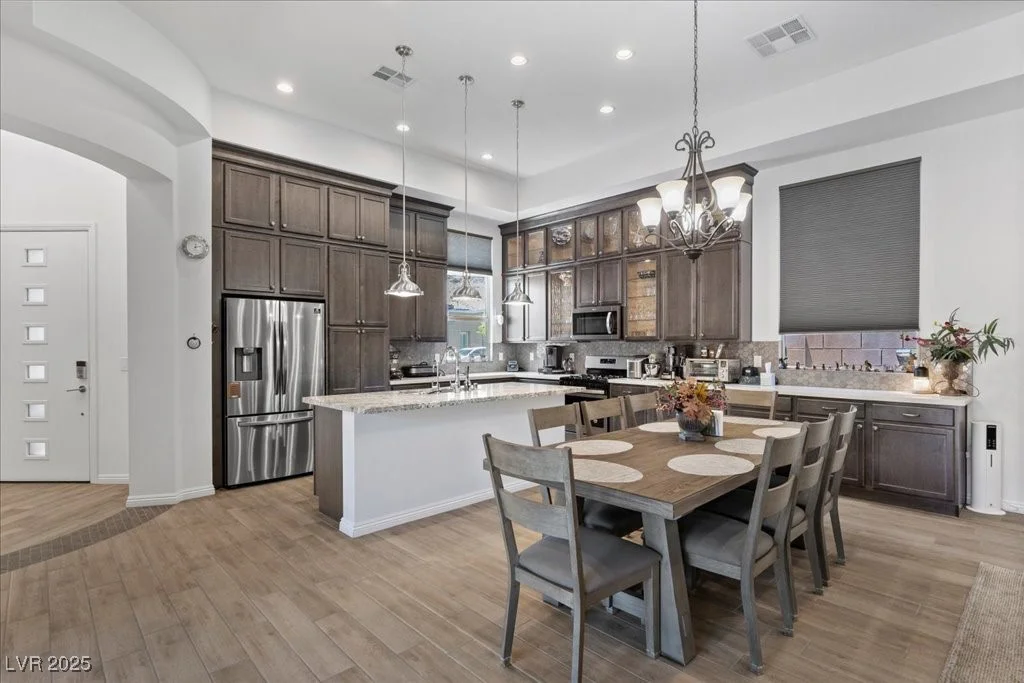 6722 Desert Crimson, Las Vegas, NV 89148