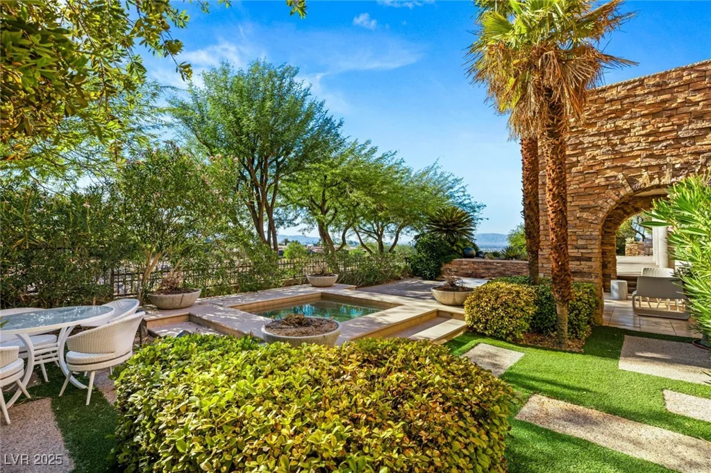 641 Saint Croix, Henderson, NV 89012