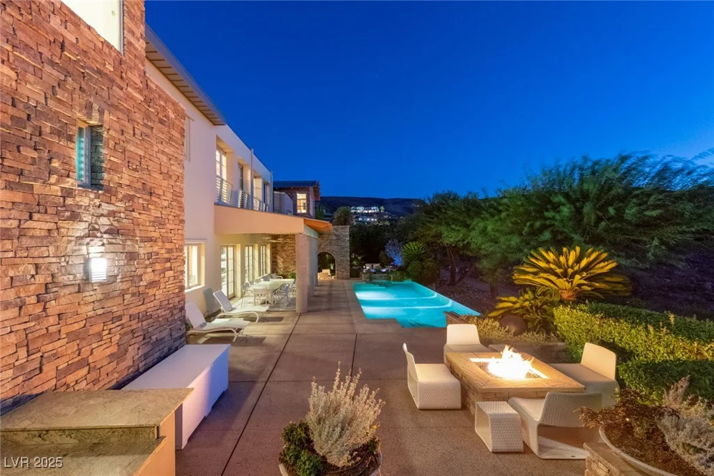 641 Saint Croix, Henderson, NV 89012