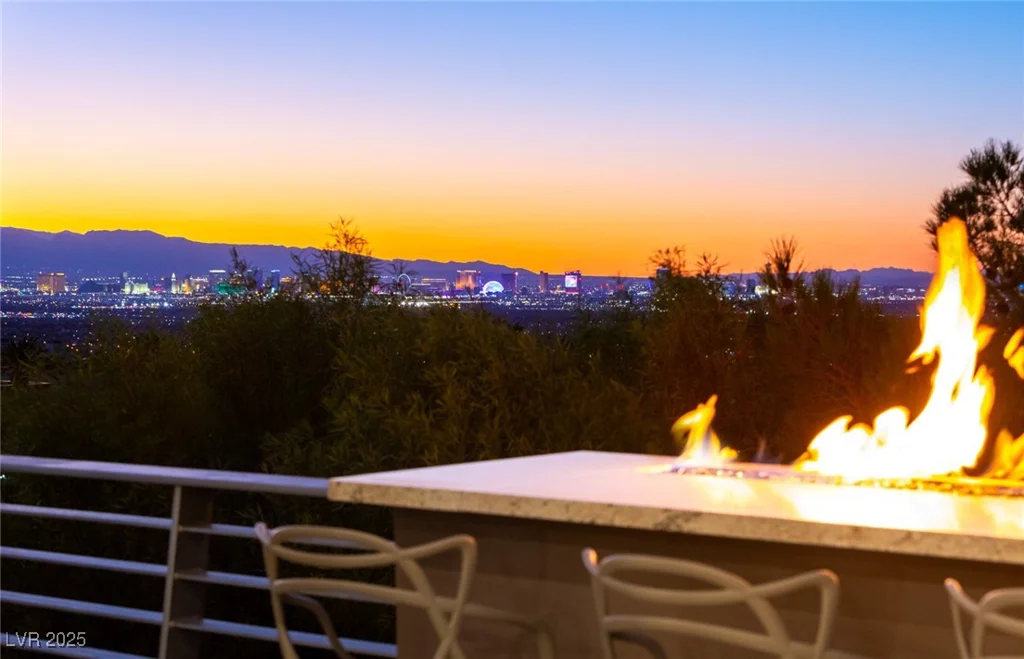 641 Saint Croix, Henderson, NV 89012