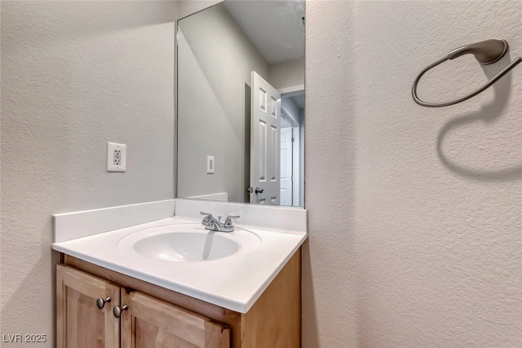 9021 Alex Creek, Las Vegas, NV 89149