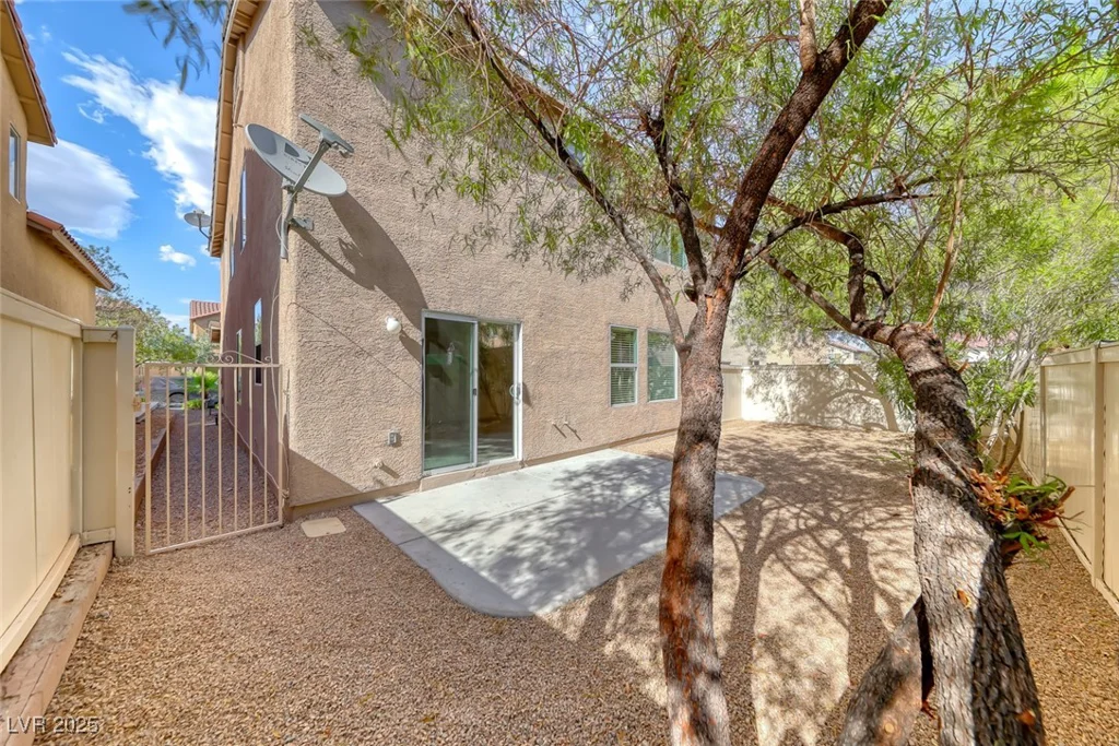 9021 Alex Creek, Las Vegas, NV 89149