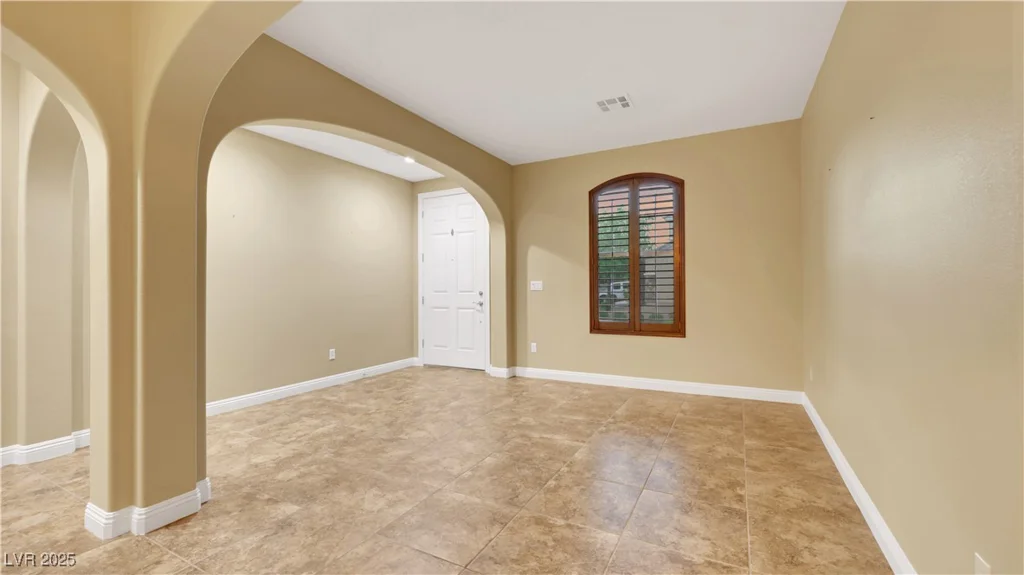 10151 Audobon Peak, Las Vegas, NV 89166
