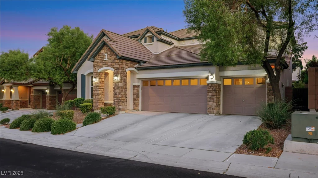 10151 Audobon Peak, Las Vegas, NV 89166