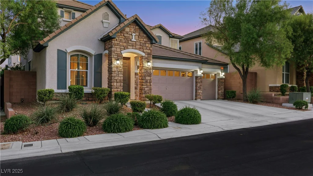 10151 Audobon Peak, Las Vegas, NV 89166