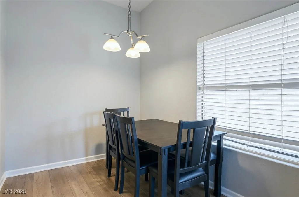 5125 Reno, Las Vegas, NV 89118
