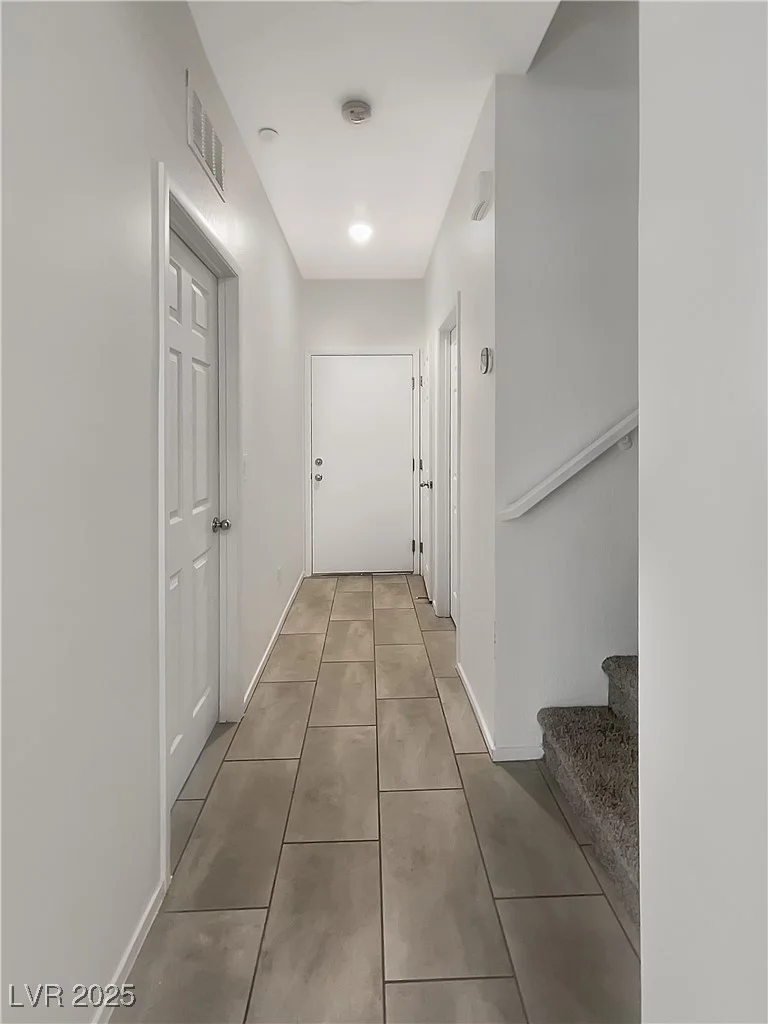 806 Clouded Valley, North Las Vegas, NV 89086
