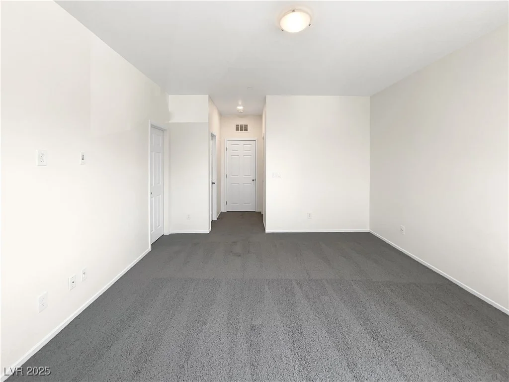 806 Clouded Valley, North Las Vegas, NV 89086
