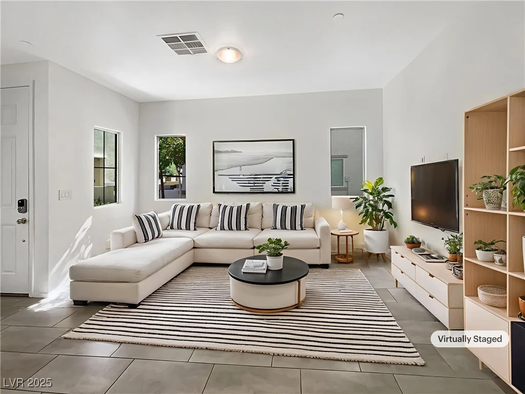 806 Clouded Valley, North Las Vegas, NV 89086