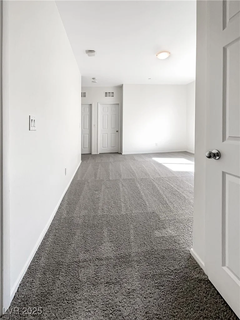 806 Clouded Valley, North Las Vegas, NV 89086