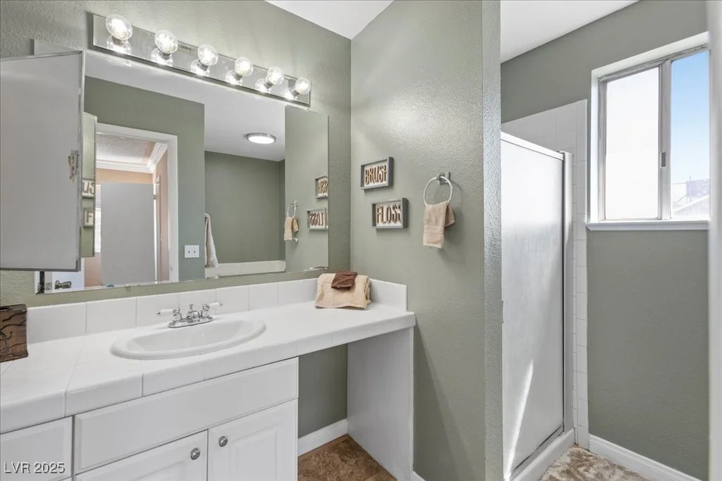 4029 Pelham, Las Vegas, NV 89110